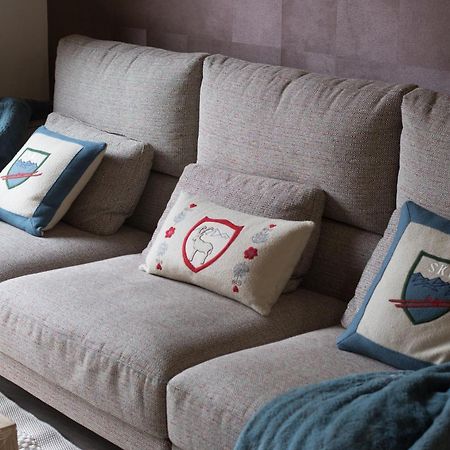 Tuca Del Mont Apartment Benasque Bagian luar foto