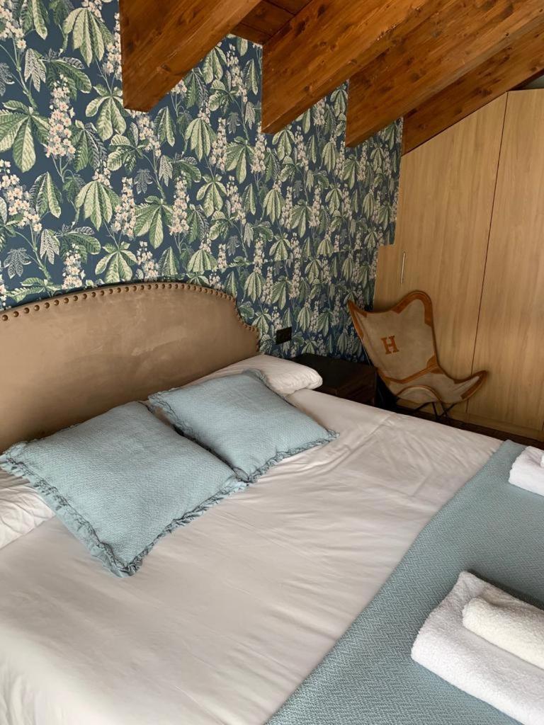 Tuca Del Mont Apartment Benasque Bagian luar foto