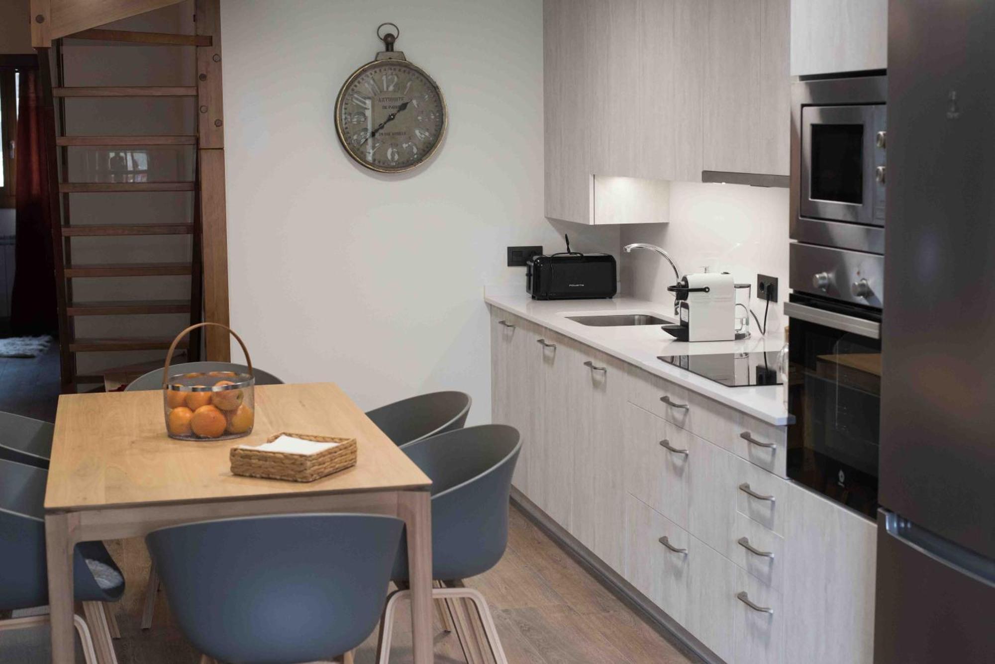 Tuca Del Mont Apartment Benasque Bagian luar foto